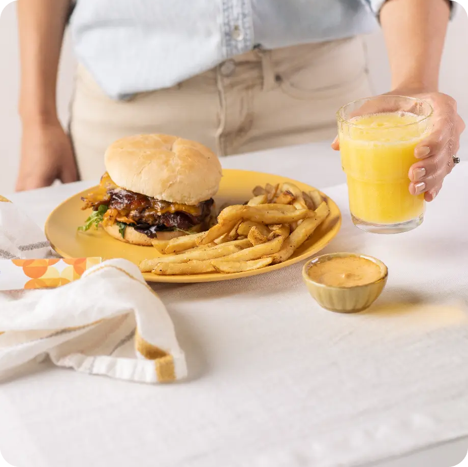 https://cosmic-assets.unicity.com/shop2/MEX/content_images/cc22d04bb81d41beb3f4390706f26659/Balance___lifestyle.png
